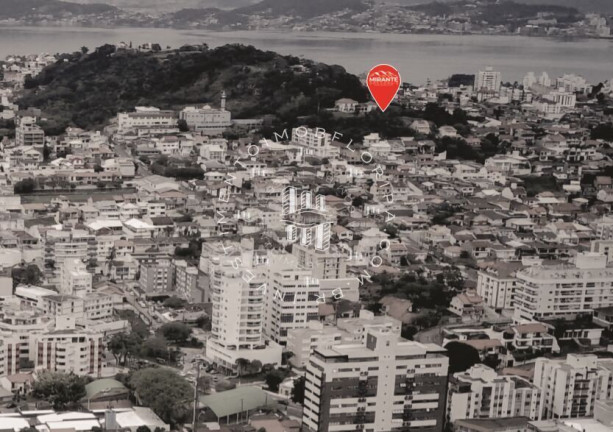 Imagem Apartamento com 2 Quartos à Venda, 59 m² em Coqueiros - Florianópolis Imagem Apartamento com 2 Quartos à Venda, 59 m² em Coqueiros - Florianópolis