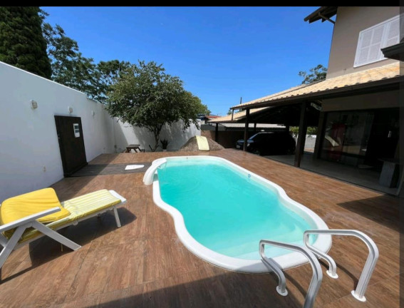 Imagem Casa com 3 Quartos à Venda, 127 m² em Praia De Fora - Palhoça