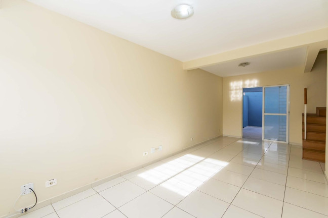 Imagem Sobrado com 3 Quartos à Venda, 110 m² em Novo Mundo - Curitiba Imagem Sobrado com 3 Quartos à Venda, 110 m² em Novo Mundo - Curitiba