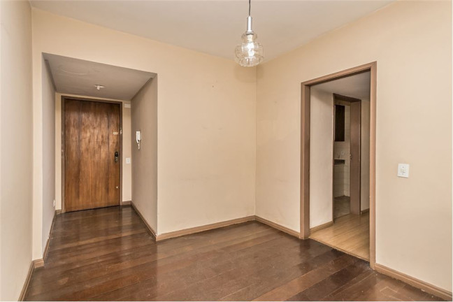 Imagem Apartamento com 3 Quartos à Venda, 88 m² em Menino Deus - Porto Alegre Imagem Apartamento com 3 Quartos à Venda, 88 m² em Menino Deus - Porto Alegre