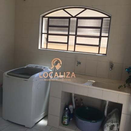 Imagem Casa com 5 Quartos à Venda, 230 m² em Santana - São José Dos Campos Imagem Casa com 5 Quartos à Venda, 230 m² em Santana - São José Dos Campos