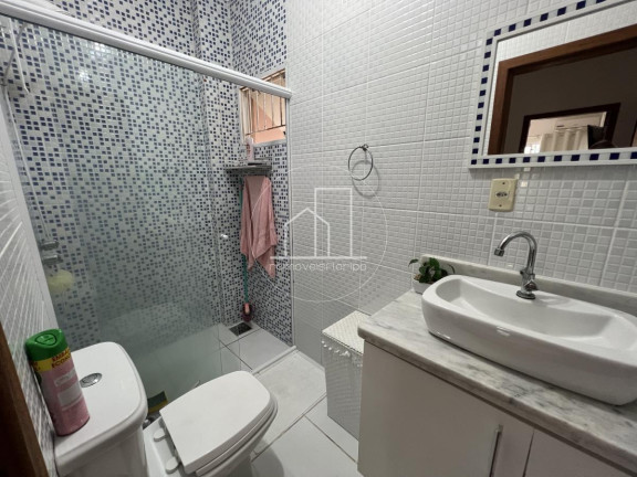 Imagem Casa com 3 Quartos à Venda, 255 m² em São João Do Rio Vermelho - Florianópolis Imagem Casa com 3 Quartos à Venda, 255 m² em São João Do Rio Vermelho - Florianópolis