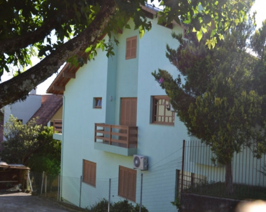 Imagem Imóvel com 3 Quartos à Venda, 286 m² em Juriti - Nova Petrópolis Imagem Imóvel com 3 Quartos à Venda, 286 m² em Juriti - Nova Petrópolis
