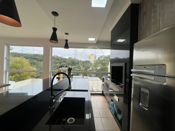 Imagem Casa com 3 Quartos à Venda, 300 m² em Jardim Imperial - Arujá Imagem Casa com 3 Quartos à Venda, 300 m² em Jardim Imperial - Arujá