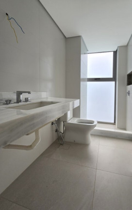 Imagem Apartamento com 3 Quartos à Venda, 374 m² em Três Figueiras - Porto Alegre Imagem Apartamento com 3 Quartos à Venda, 374 m² em Três Figueiras - Porto Alegre