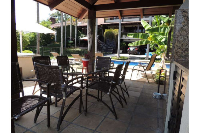 Imagem Casa com 4 Quartos à Venda, 430 m² em Vila Assunção - Porto Alegre Imagem Casa com 4 Quartos à Venda, 430 m² em Vila Assunção - Porto Alegre