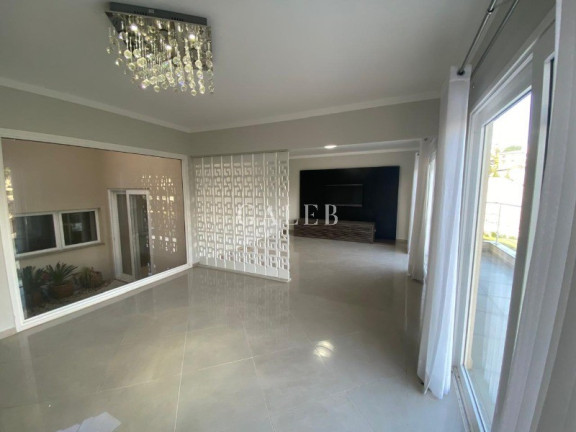 Imagem Casa com 3 Quartos à Venda, 341 m² em Condomínio Serra Da Estrela - Atibaia Imagem Casa com 3 Quartos à Venda, 341 m² em Condomínio Serra Da Estrela - Atibaia