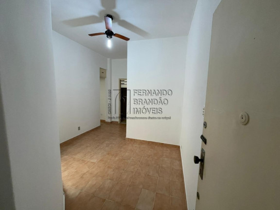 Imagem Imóvel com 1 Quarto à Venda, 40 m² em Catete - Rio De Janeiro Imagem Imóvel com 1 Quarto à Venda, 40 m² em Catete - Rio De Janeiro