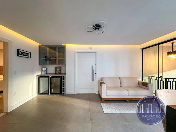 Imagem Apartamento com 3 Quartos à Venda, 199 m² em Centro - Balneário Camboriú Imagem Apartamento com 3 Quartos à Venda, 199 m² em Centro - Balneário Camboriú