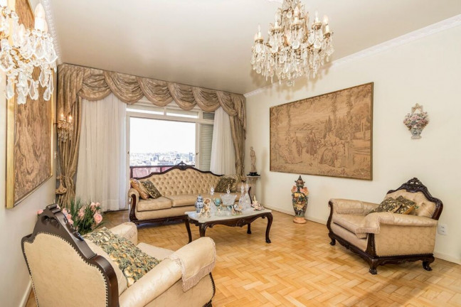 Imagem Imóvel com 3 Quartos à Venda, 171 m² em Centro Histórico - Porto Alegre Imagem Imóvel com 3 Quartos à Venda, 171 m² em Centro Histórico - Porto Alegre