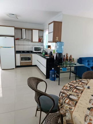 Imagem Casa com 4 Quartos à Venda, 237 m² em Bom Retiro - Joinville