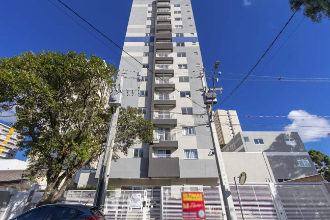 Imagem Apartamento com 1 Quarto à Venda, 34 m² em Capão Raso - Curitiba Imagem Apartamento com 1 Quarto à Venda, 34 m² em Capão Raso - Curitiba