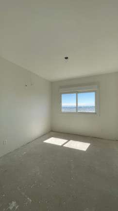Imagem Apartamento com 3 Quartos à Venda, 84 m² em Santo Antônio - Porto Alegre Imagem Apartamento com 3 Quartos à Venda, 84 m² em Santo Antônio - Porto Alegre