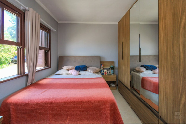 Imagem Casa com 4 Quartos à Venda, 173 m² em Espírito Santo - Porto Alegre Imagem Casa com 4 Quartos à Venda, 173 m² em Espírito Santo - Porto Alegre