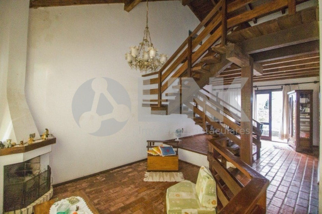 Imagem Casa com 3 Quartos à Venda, 218 m² em Ipanema - Porto Alegre
