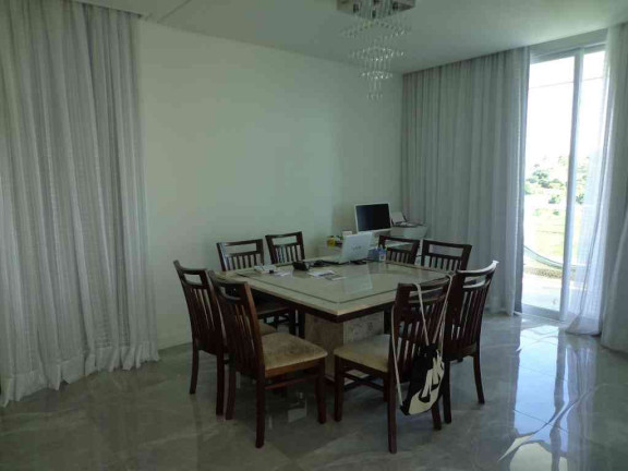 Imagem Casa com 4 Quartos à Venda, 260 m² em Brisas - Mogi Das Cruzes Imagem Casa com 4 Quartos à Venda, 260 m² em Brisas - Mogi Das Cruzes