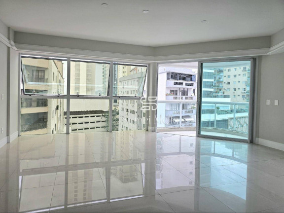 Imagem Apartamento com 3 Quartos à Venda, 142 m² em 2 Quadra Centro - Balneário Camboriú