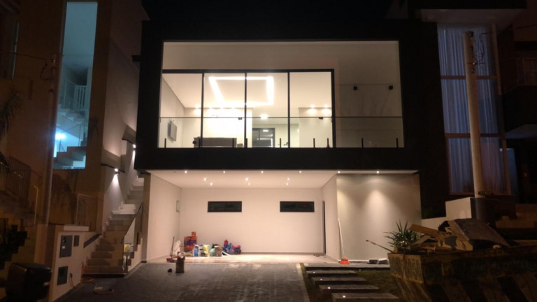 Imagem Casa de Condomínio com 3 Quartos à Venda, 220 m² em Iporanga - Sorocaba Imagem Casa de Condomínio com 3 Quartos à Venda, 220 m² em Iporanga - Sorocaba