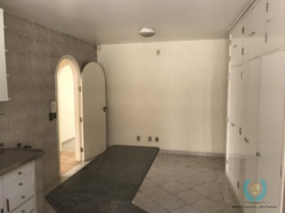 Imagem Casa com 4 Quartos à Venda, 236 m² em Jardim Meny - São Roque Imagem Casa com 4 Quartos à Venda, 236 m² em Jardim Meny - São Roque