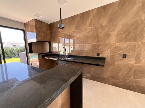 Imagem Casa com 4 Quartos à Venda, 300 m² em Condomínio Belvedere Ii - Cuiabá Imagem Casa com 4 Quartos à Venda, 300 m² em Condomínio Belvedere Ii - Cuiabá
