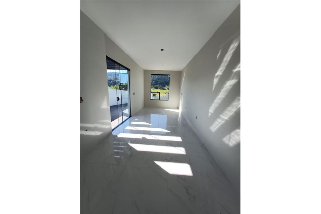 Imagem Casa com 3 Quartos à Venda,  em Forquilhas - São José