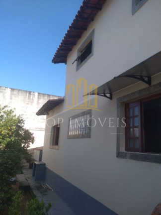 Imagem Sobrado com 3 Quartos à Venda, 300 m² em Jardim São Luis - Jacareí