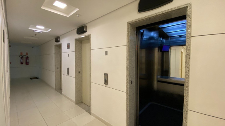 Imagem Sala Comercial à Venda,  em Santo Amaro - São Paulo