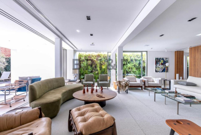 Casa com 5 Quartos à Venda, 700 m² em Brooklin  - São Paulo