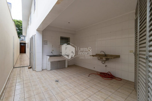 Imagem Casa com 3 Quartos à Venda, 240 m² em Vila Firmiano Pinto - São Paulo Imagem Casa com 3 Quartos à Venda, 240 m² em Vila Firmiano Pinto - São Paulo