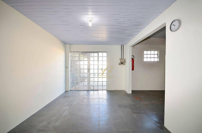 Imagem Casa com 1 Quarto à Venda, 172 m² em Cristo Rei - Curitiba Imagem Casa com 1 Quarto à Venda, 172 m² em Cristo Rei - Curitiba