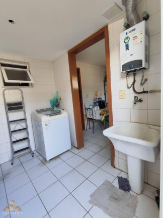 Imagem Casa de Condomínio com 3 Quartos à Venda, 100 m² em Vargem Pequena - Rio De Janeiro