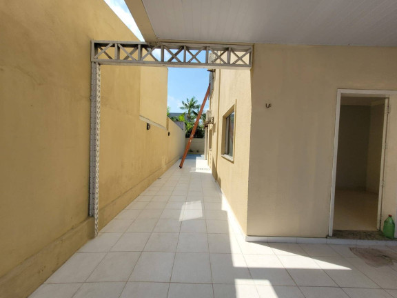 Imagem Casa com 5 Quartos para Alugar,  em Tapanã (icoaraci) - Belém