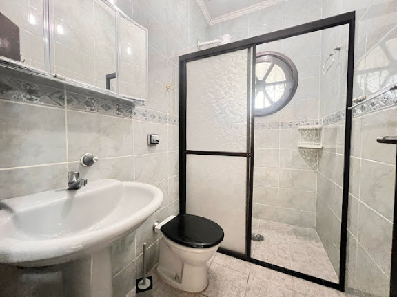 Imagem Sobrado com 3 Quartos à Venda, 110 m² em Florida - Praia Grande Imagem Sobrado com 3 Quartos à Venda, 110 m² em Florida - Praia Grande