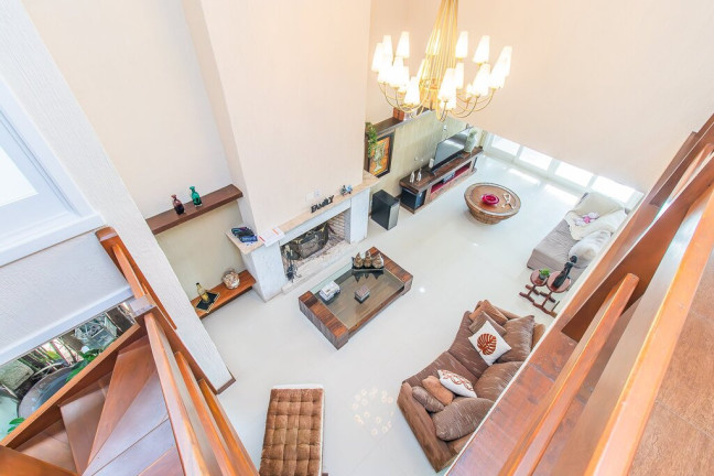 Imagem Casa com 4 Quartos à Venda, 387 m² em Belém Novo - Porto Alegre Imagem Casa com 4 Quartos à Venda, 387 m² em Belém Novo - Porto Alegre