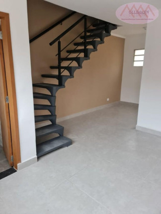 Sobrado com 2 Quartos à Venda, 54 m² em Jardim São João - Mauá