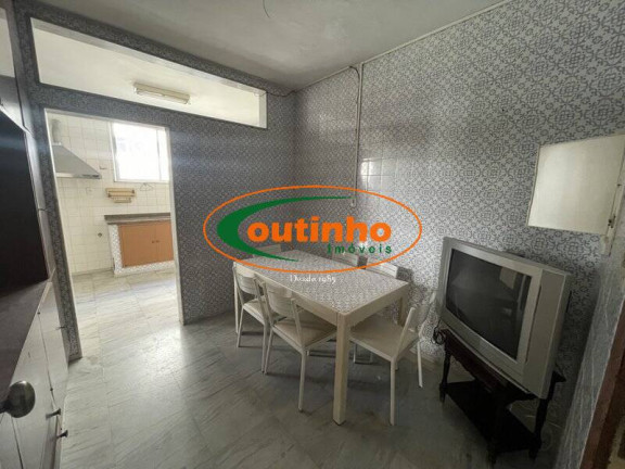 Imagem Apartamento com 4 Quartos à Venda, 240 m² em Tijuca - Rio De Janeiro Imagem Apartamento com 4 Quartos à Venda, 240 m² em Tijuca - Rio De Janeiro
