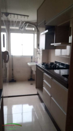 Imagem Apartamento com 3 Quartos à Venda, 56 m² em Cocaia - Guarulhos