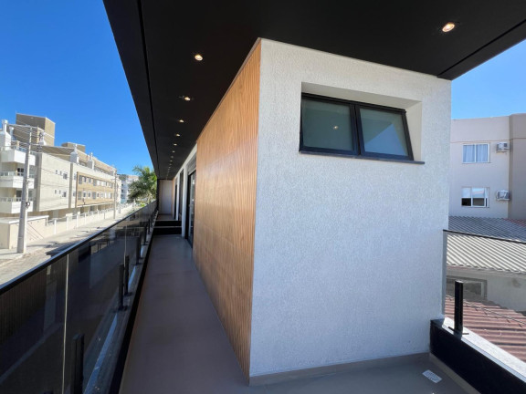 Imagem Casa com 3 Quartos à Venda, 320 m² em Ingleses Do Rio Vermelho - Florianópolis