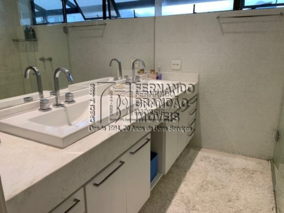 Imagem Imóvel com 4 Quartos à Venda, 750 m² em Barra Da Tijuca - Rio De Janeiro Imagem Imóvel com 4 Quartos à Venda, 750 m² em Barra Da Tijuca - Rio De Janeiro