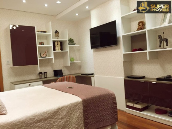 Imagem Casa com 4 Quartos à Venda, 864 m² em Centro - Pelotas