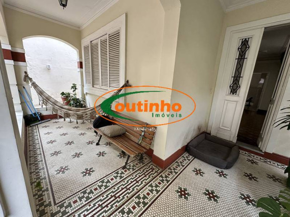 Imagem Casa com 4 Quartos à Venda, 200 m² em Tijuca - Rio De Janeiro Imagem Casa com 4 Quartos à Venda, 200 m² em Tijuca - Rio De Janeiro