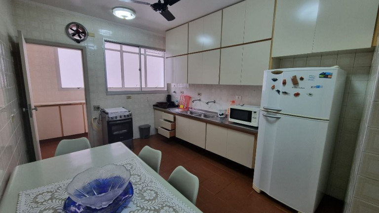Imagem Apartamento com 3 Quartos à Venda, 130 m² em Pitangueiras - Guarujá
