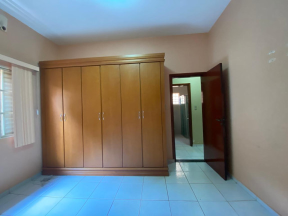 Imagem Casa com 3 Quartos à Venda, 111 m² em Vila Alba - Campo Grande