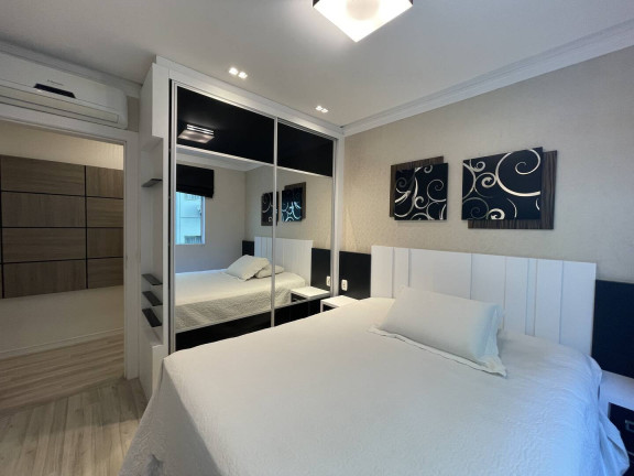 Imagem Apartamento com 4 Quartos à Venda, 195 m² em Meia Praia - Itapema Imagem Apartamento com 4 Quartos à Venda, 195 m² em Meia Praia - Itapema
