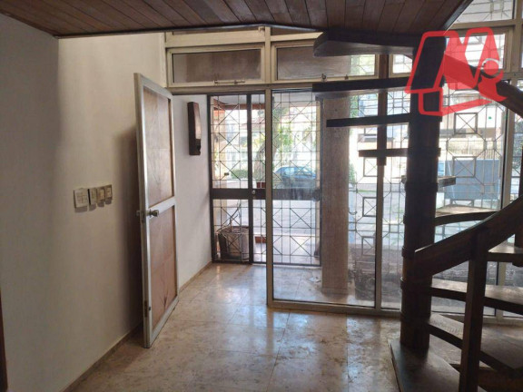 Imagem Casa com 3 Quartos à Venda ou Locação, 371 m² em Auxiliadora - Porto Alegre