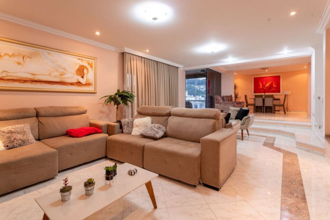 Imagem Apartamento com 3 Quartos à Venda, 253 m² em Centro - Joaçaba Imagem Apartamento com 3 Quartos à Venda, 253 m² em Centro - Joaçaba