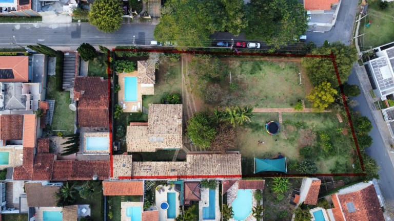 Imagem Casa com 4 Quartos à Venda, 500 m² em Vila Petrópolis - Atibaia Imagem Casa com 4 Quartos à Venda, 500 m² em Vila Petrópolis - Atibaia
