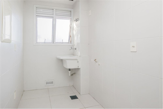 Imagem Imóvel com 2 Quartos à Venda, em Passo Da Areia - Porto Alegre Imagem Imóvel com 2 Quartos à Venda, em Passo Da Areia - Porto Alegre