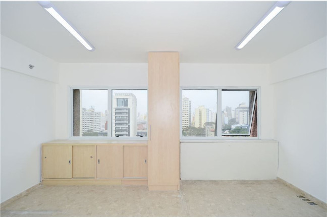 Sala Comercial à Venda, 84 m² em Bela Vista - São Paulo