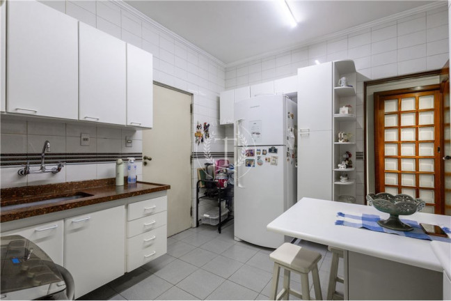 Imagem Apartamento com 3 Quartos à Venda, 130 m² em Pinheiros - São Paulo Imagem Apartamento com 3 Quartos à Venda, 130 m² em Pinheiros - São Paulo